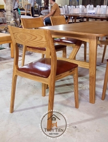 Bộ bàn ăn gỗ ash kết hợp ghế VC003