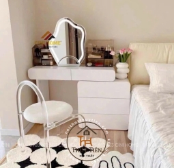 Bàn trang điểm sơn 2k e làm kích thước theo yêu cầu khách -002