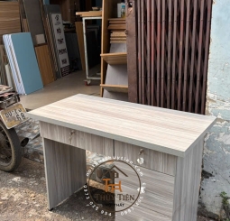 Bàn làm việc min