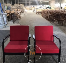 Sofa tay cong gỗ cao su
