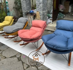 Ghế bập bênh tặng kèm đôn
