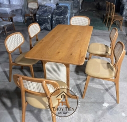 Bộ bàn ăn gỗ cao su tựa mây