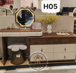 Bàn phấn bàn trang điểm hàng nhập khẩu