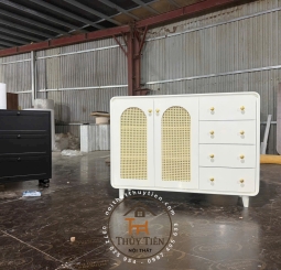 Hàng gia công  Tủ sơn 2 k siêu đẹp