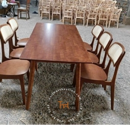 Bộ bàn ăn secco gỗ cao su