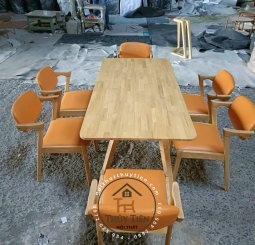 Mẫu bàn ăn cho gia đình đông thành viên