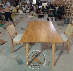 Bàn lunar kết hợp với ghế ăn mây