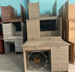 Chất liệu: okal min có 3 hộc khoá chắc chắn