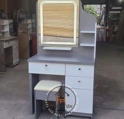 Bàn trang điểm MDF lõi xanh