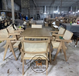 Bộ bàn ăn ghế vleg gỗ cao su và ash