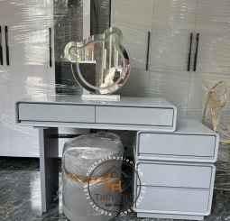 Bàn sơn 2K  xám nhạt , xám đậm em làm theo yêu cầu khách