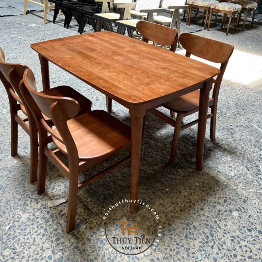 Bộ bàn ăn cao su 4 ghế mặt gỗ màu nâu