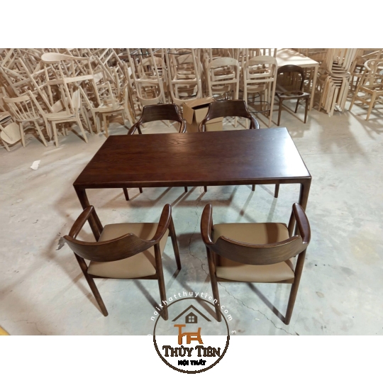 BỘ BÀN ĂN CHÂN V KẾT HỢP VỚI GHẾ HIRO- BAHR 007