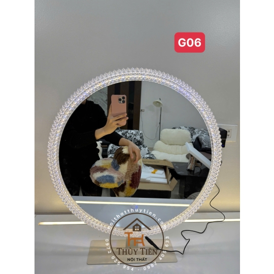 Gương nhập khẩu  led 3 màu để bàn siêu xinh giá xưởng