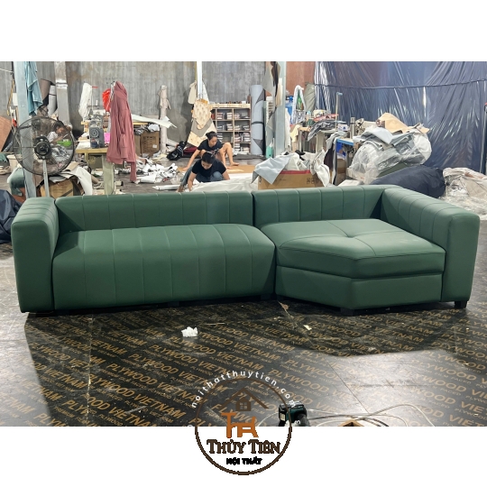 Sofa kê góc màu xanh cho khách e ạ
