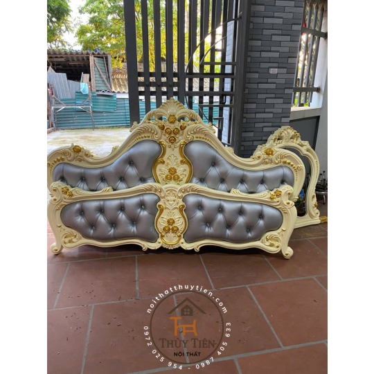 Combo giường tân cổ điển  và bàn trang điểm tân cổ điển e giao khách nhé ạ 