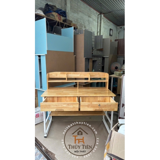 Bàn học sinh chân sắt mặt gỗ cao su tự nhiên - 006