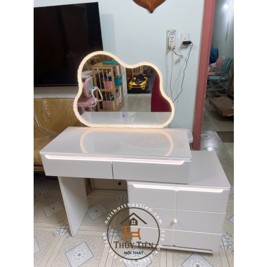 Bộ bàn ghế trang điểm hiện đại nhập khẩu hàng sơn 2k siêu đẹp- ảnh giao khách