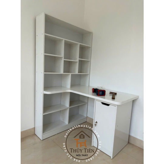 Bàn làm việc IKEA e làm theo yêu cầu khách