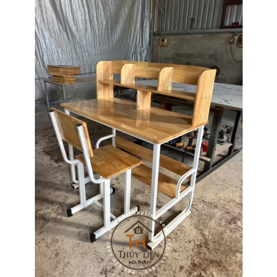 Bàn học sinh chân sắt mặt gỗ cao su tự nhiên - 001