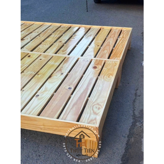 Mẫu Giường pallet gỗ thông giá rẻ