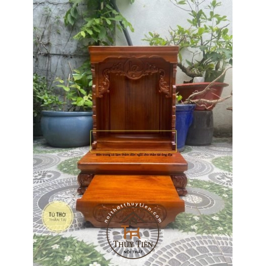 Bàn thờ thần tài ông địa mẫu hiện đại