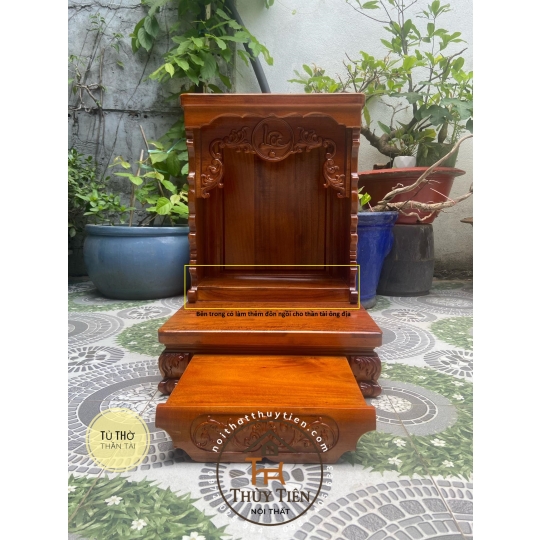 Bàn thờ thần tài ông địa mẫu hiện đại