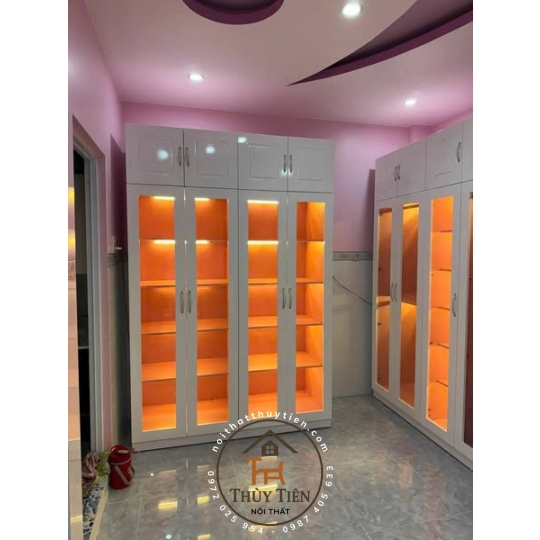 Tủ- kệ trưng bày cánh kính