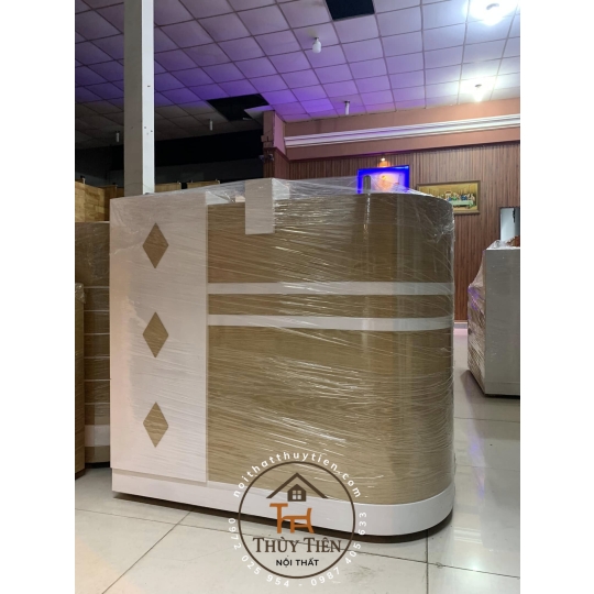 Quầy lễ tân mẫu