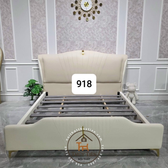Giường nhập khẩu nguyên chiếc gỗ thịt toàn bộ cao cấp