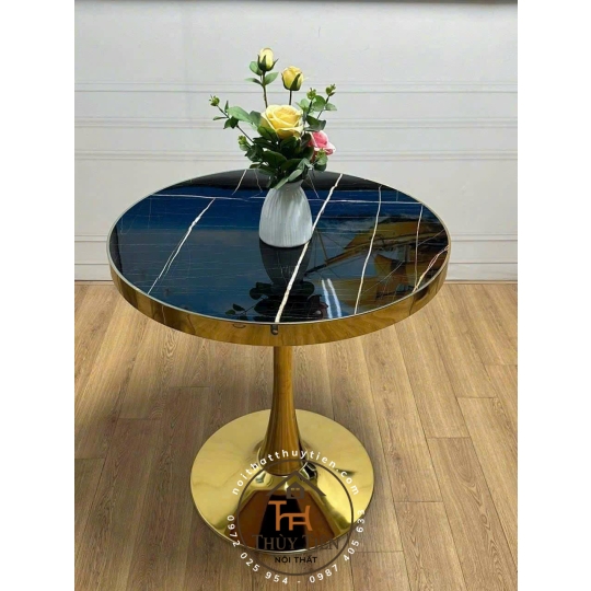 Bàn decor xinh xinh