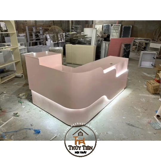 Quầy lễ tân trả khách E nhận đặt theo yêu cầu ạ