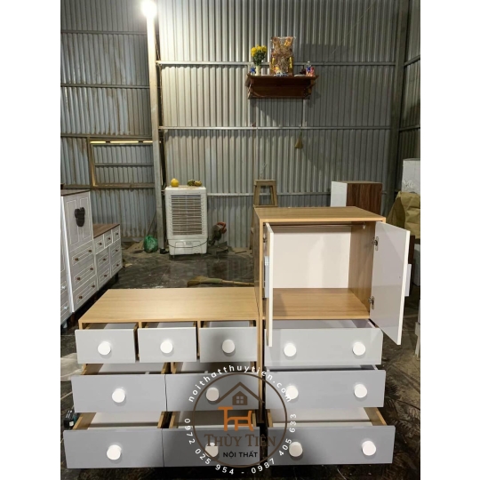 Mẫu tủ em bé em đặt theo yêu cầu ạ 
