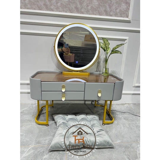 ⭐️Bàn phấn Bệt có loa sạc thông minh, led 3 màu,sạc Usb