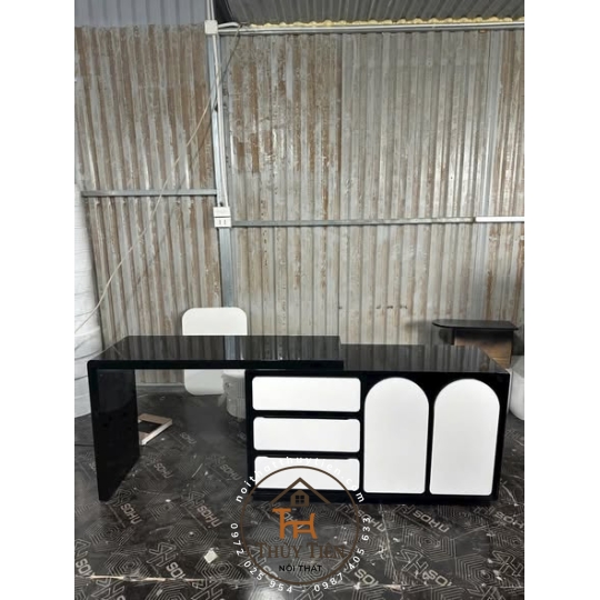 3D và thực tế - Kệ decor làm theo yêu cầu khách