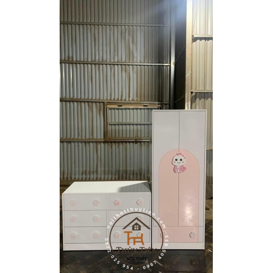 Mẫu tủ em bé em đặt theo yêu cầu ạ 