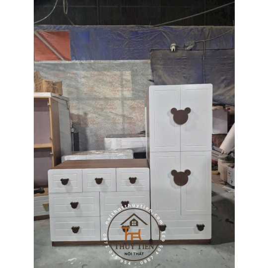 Mẫu tủ em bé em đặt theo yêu cầu ạ 
