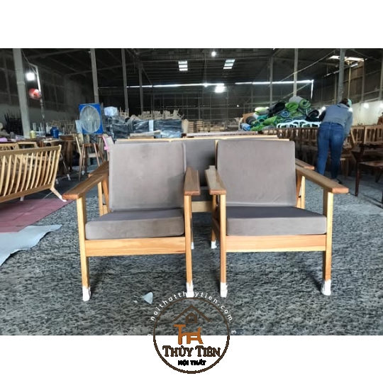 Ghế sofa thông
