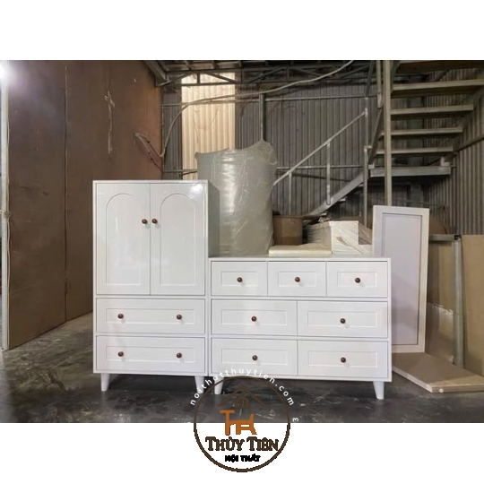 Mẫu tủ em bé em đặt theo yêu cầu ạ 