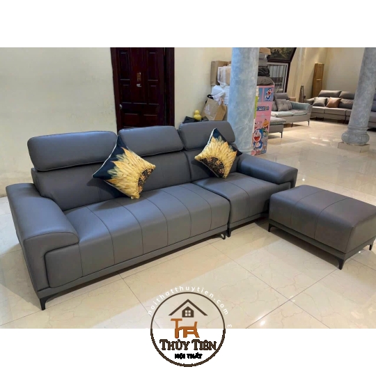 Lên mẫu sofa cho khách tham khảo 