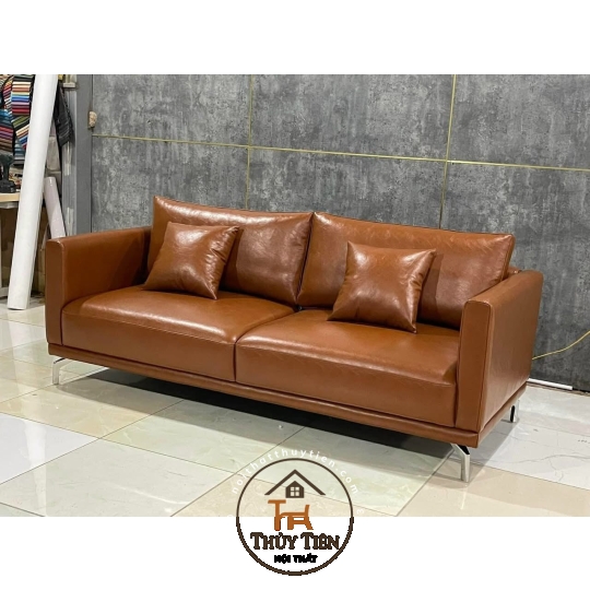 Lên mẫu sofa cho khách tham khảo 