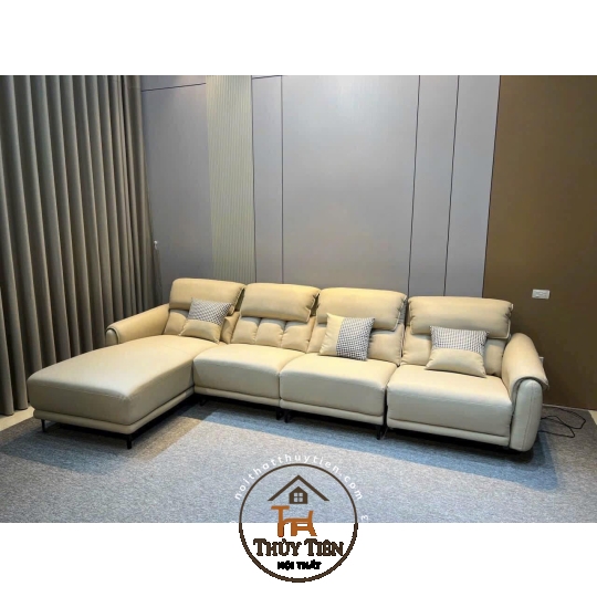Lên mẫu sofa cho khách tham khảo 