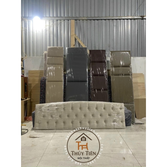 Ốp đầu giường bọc da/bọc nỉ làm theo đủ kích thước yêu cầu