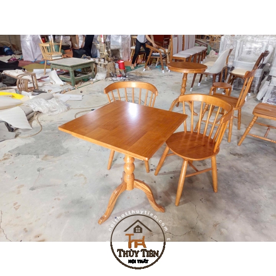 ❤️Bàn tròn cổ điển kết hợp cùng ghế 7 nan giản dị mà chắc chắn-một bộ đôi mộc mạc nhưng tinh tế, mang lại không gian ấm cúng và gần gũi cho mọi góc nhà🍀🍀