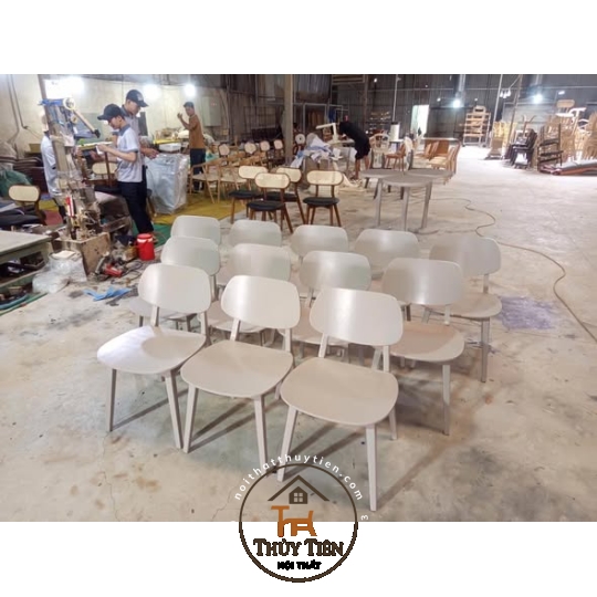 ❤️Ghế Venus 016 và bàn tròn -sự kết hợp đơn giản và lạ mắt🍀