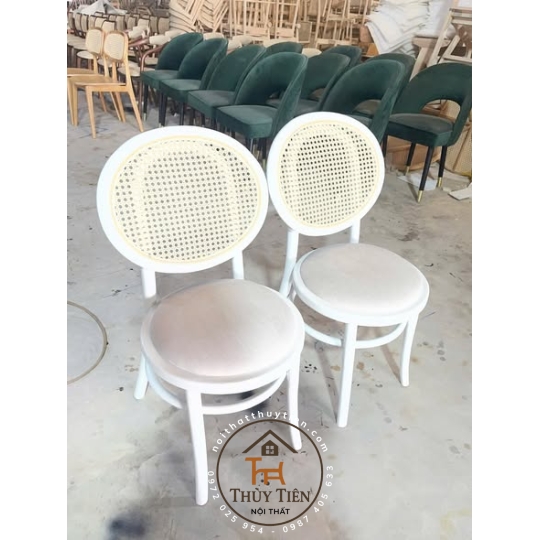 GHẾ THONET TỰA MÂY TRÒN SƠN TRẮNG SANG TRỌNG VÀ ĐƠN GIẢN