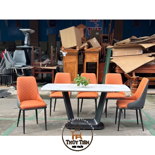 Mẫu bàn ăn nhập khẩu