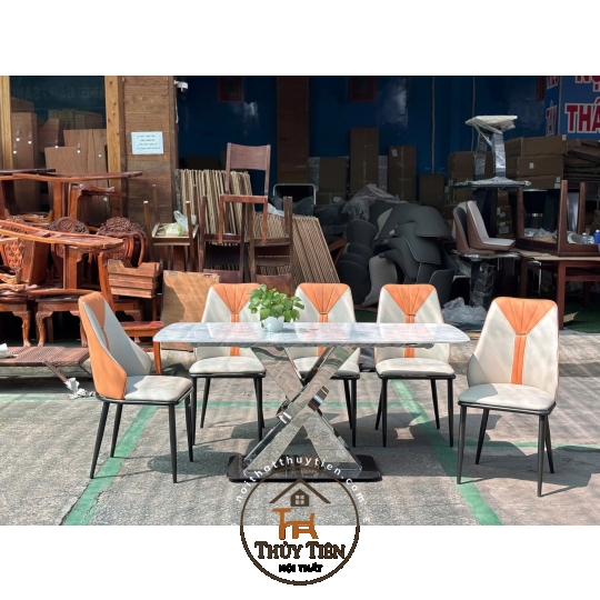 Mẫu bàn ăn nhập khẩu