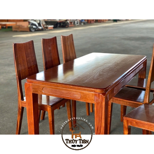 Bàn ăn chân soi xoan đào 