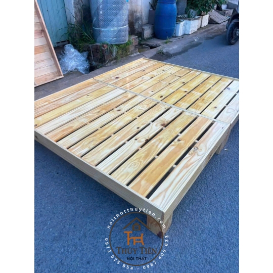 Mẫu Giường pallet gỗ thông giá rẻ